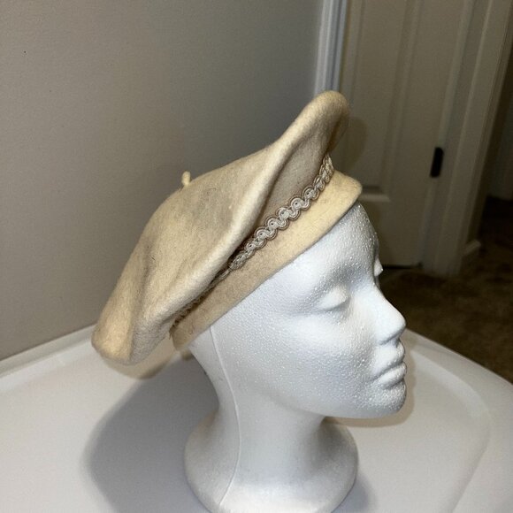 Betmar New York Cream colored embellished beret - Picture 3 of 6